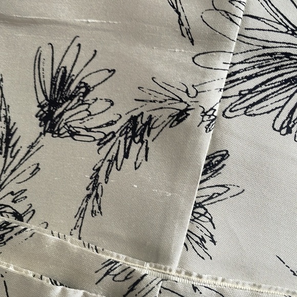 Brooks Brothers silk pants -size 2 - Picture 7 of 9